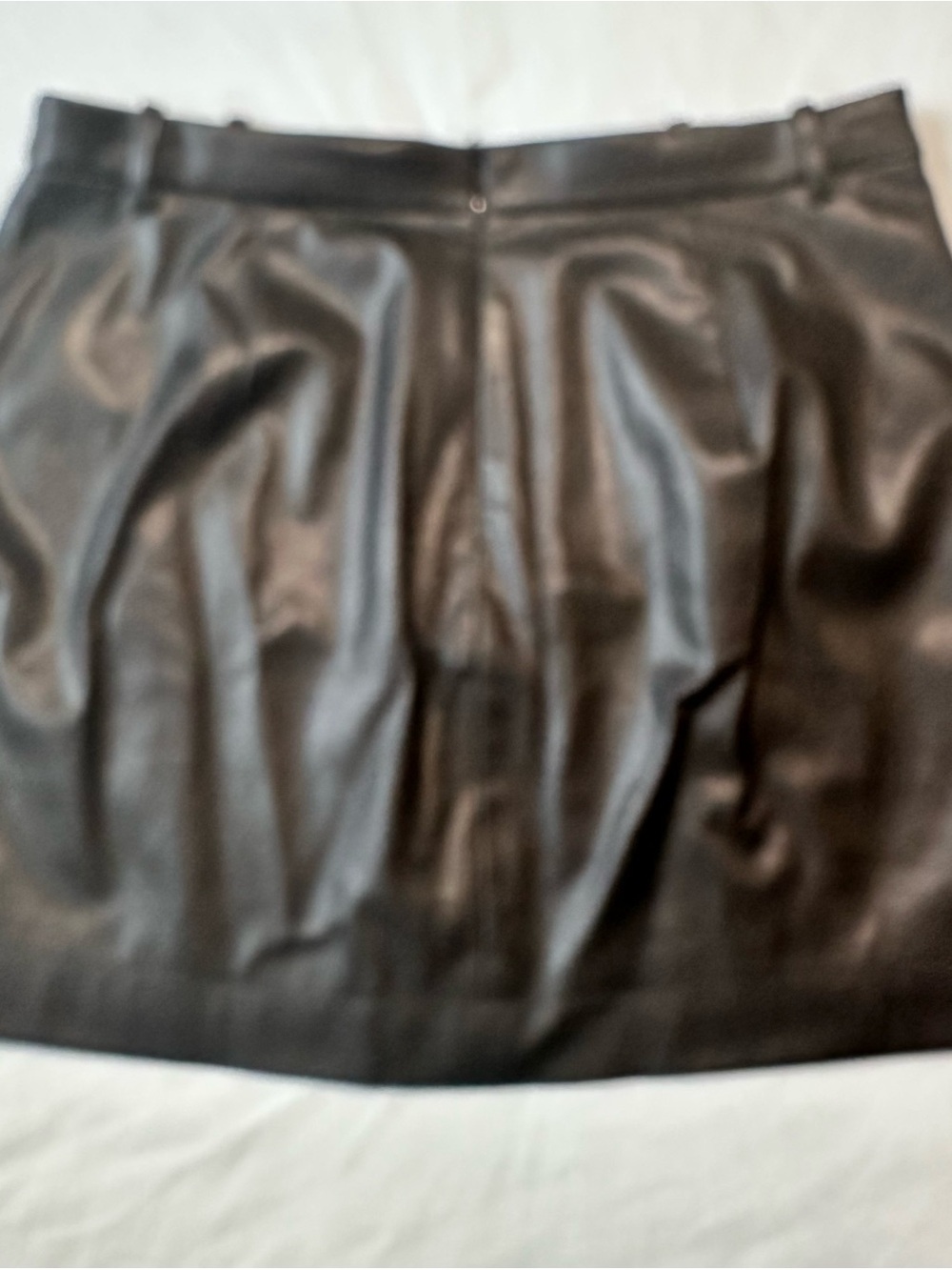J.Crew Faux Leather Mini Skirt Black Size 8 Vegan PU - Picture 2 of 4
